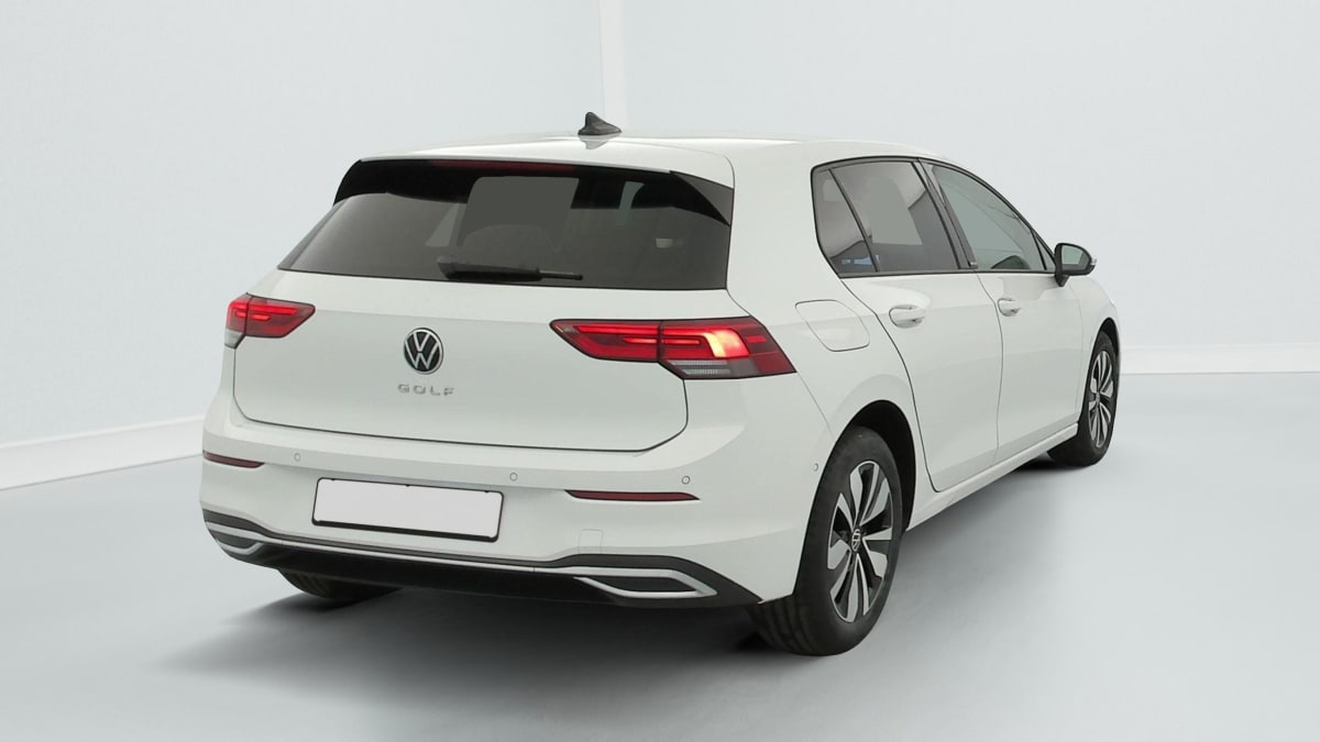 Volkswagen GOLF 8 - Image 7