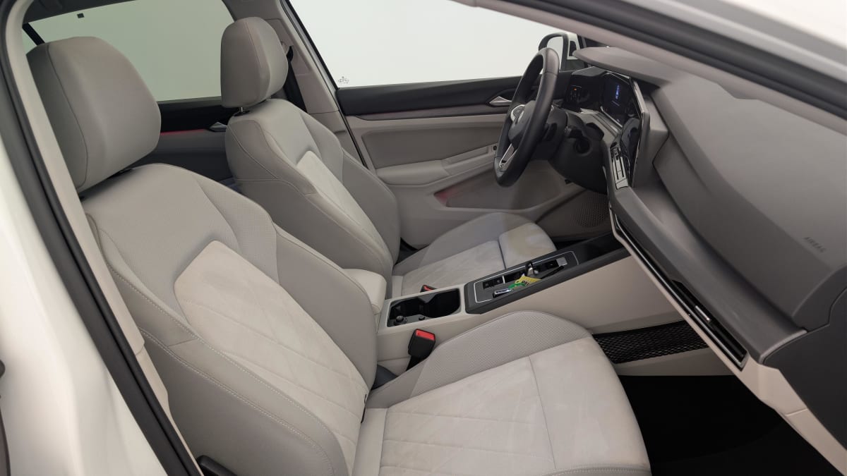 Volkswagen GOLF 8 - Image 9