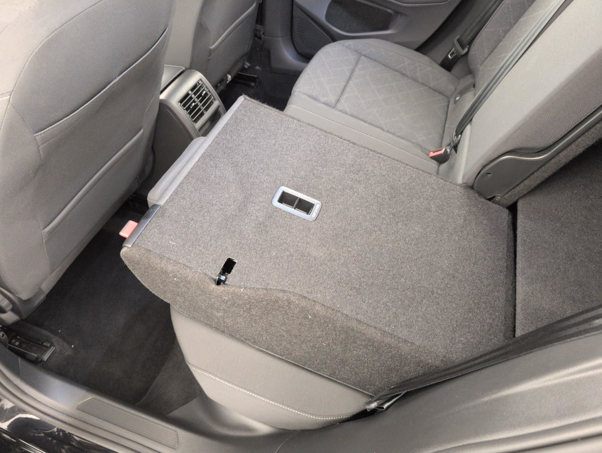Volkswagen GOLF 8 - Image 12