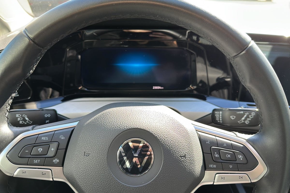 Volkswagen GOLF 8 - Image 13