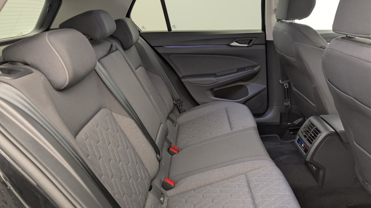 Volkswagen GOLF 8 - Image 10