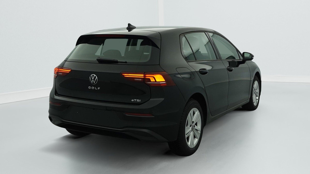 VOLKSWAGEN GOLF 1.5 ETSI EVO2 116 DSG7 LIFE PLUS