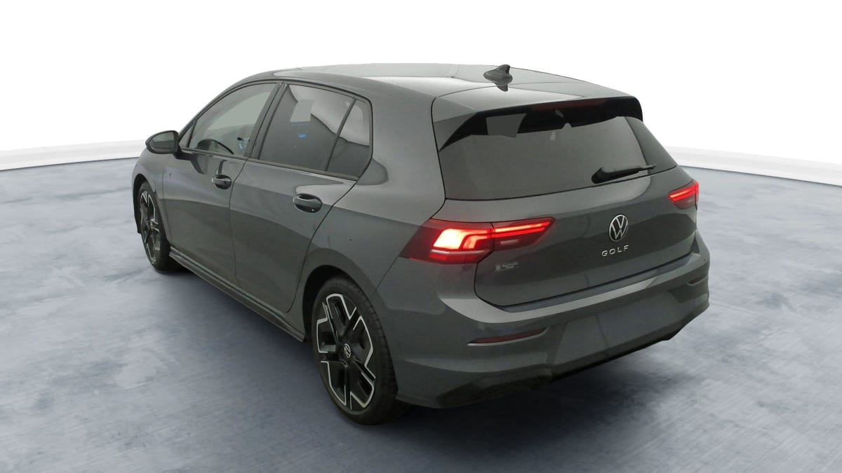 VOLKSWAGEN GOLF 2.0 TDI 150 DSG7 R-LINE