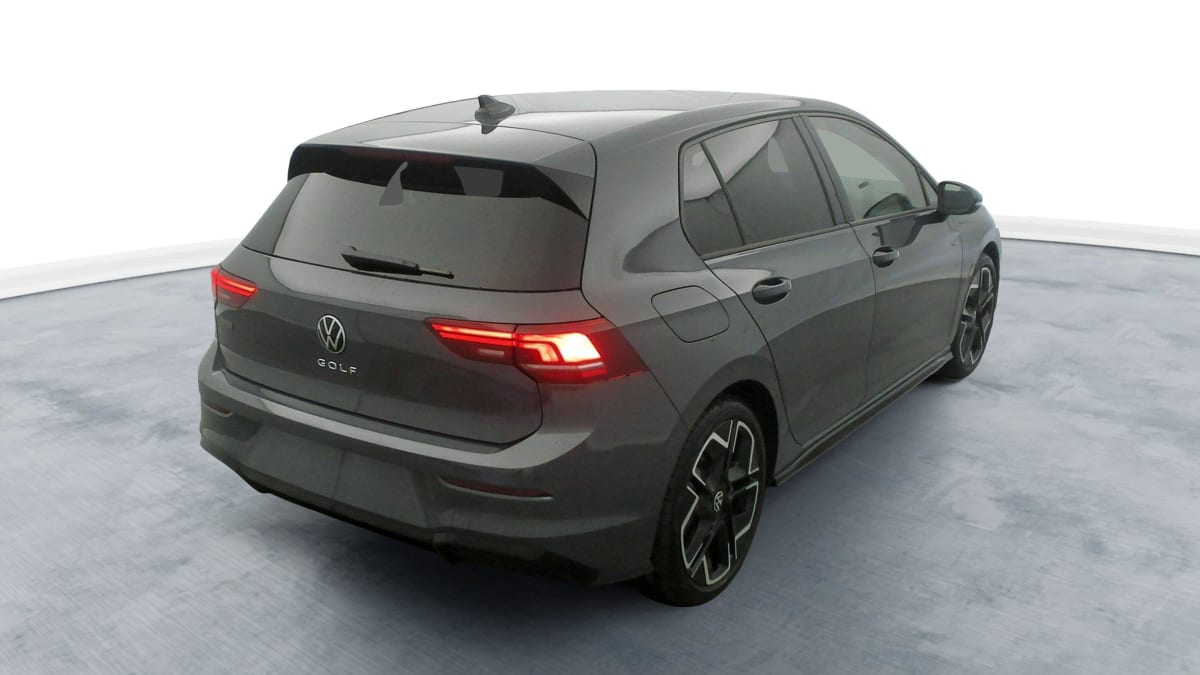 VOLKSWAGEN GOLF 2.0 TDI 150 DSG7 R-LINE