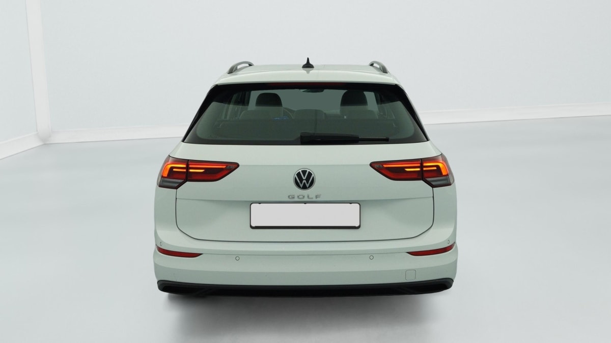 Volkswagen GOLF 8 SW - Image 6