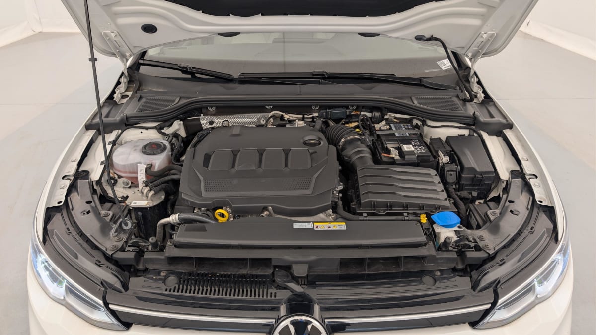 Volkswagen GOLF 8 SW - Image 21