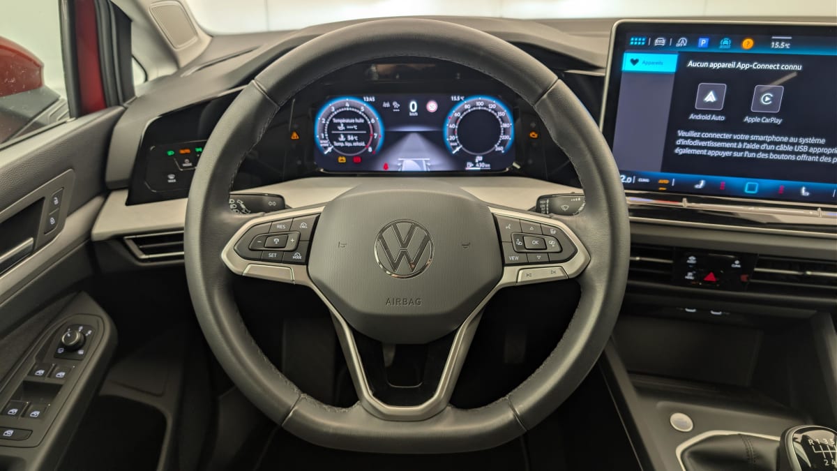 Volkswagen GOLF 8 SW - Image 14