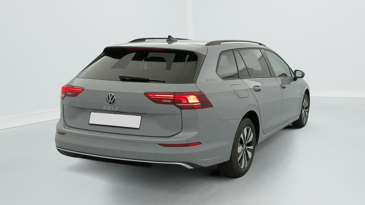 Volkswagen GOLF 8 SW - Image 7