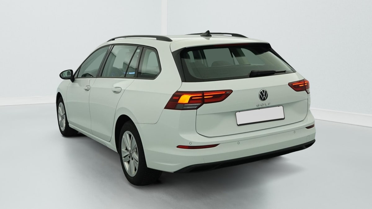 Volkswagen GOLF 8 SW - Image 5