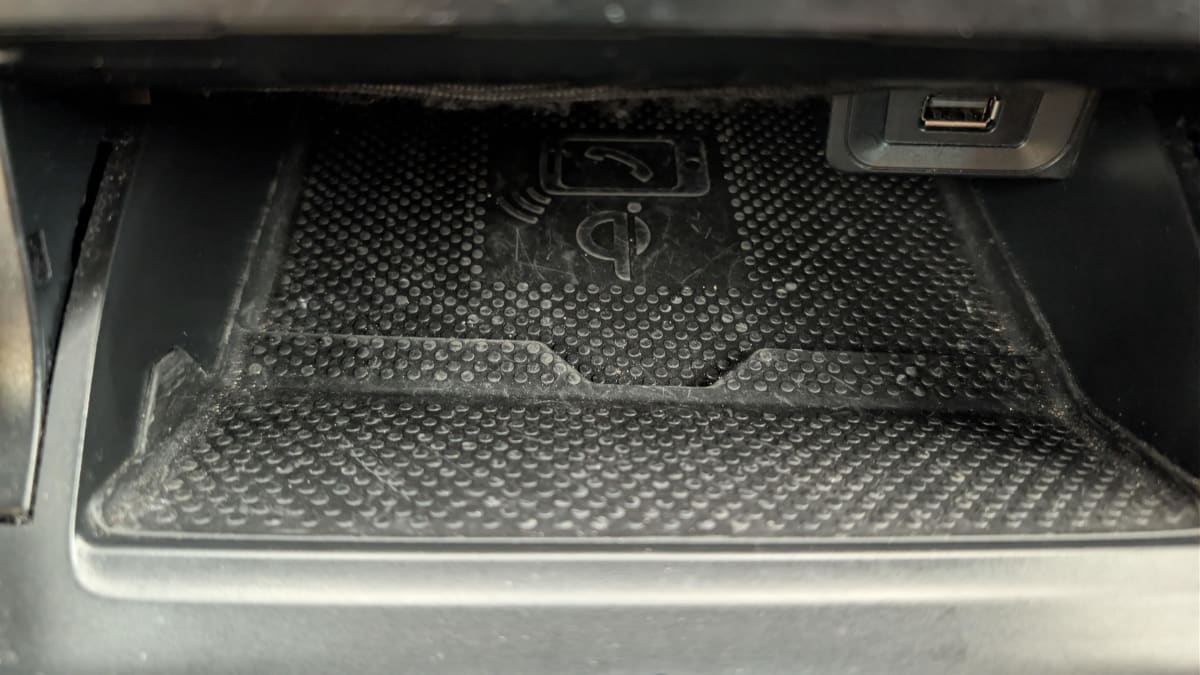 Volkswagen GOLF - Image 20