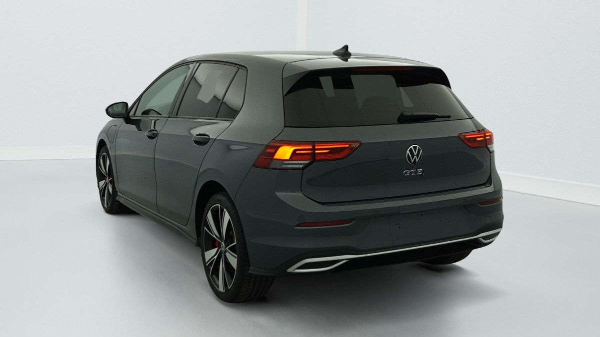 Volkswagen GOLF - Image 5