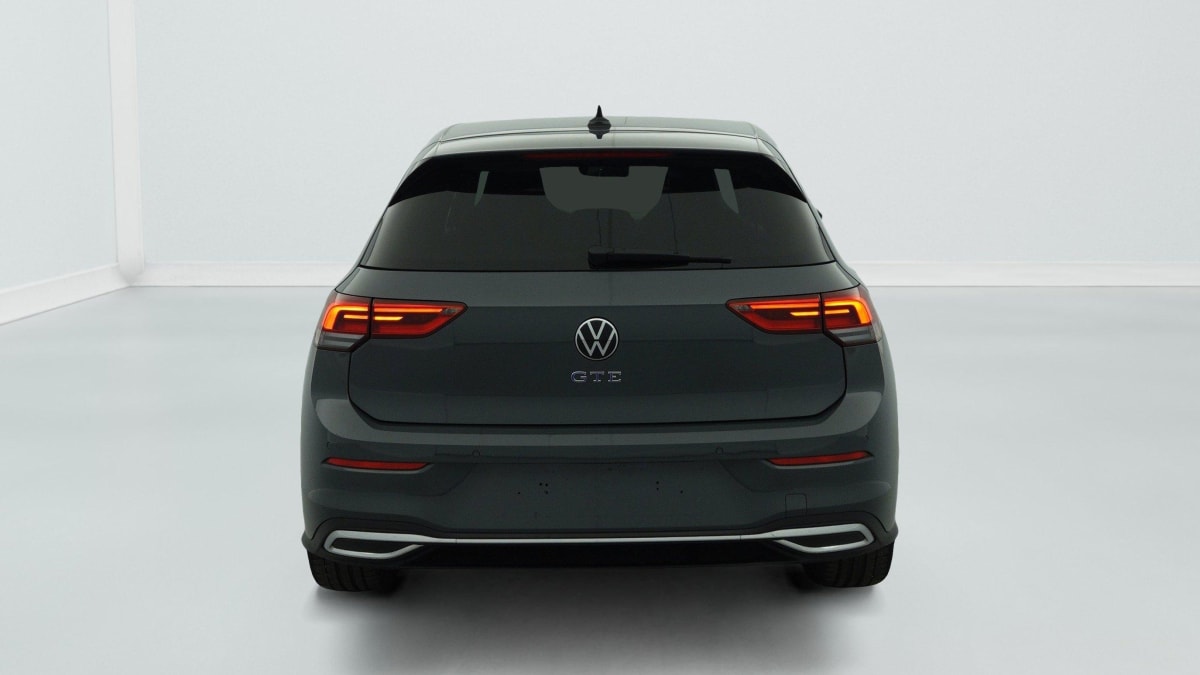 Volkswagen GOLF - Image 6