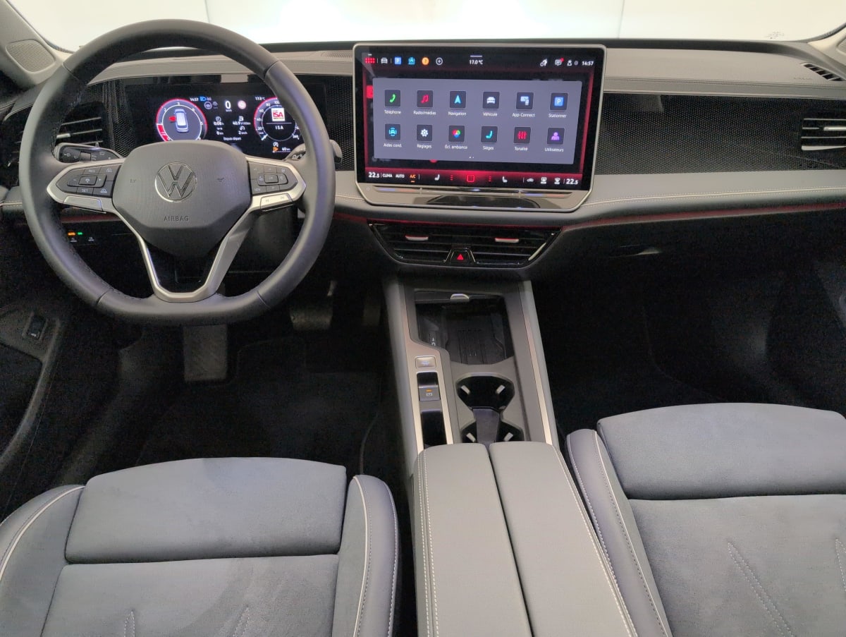 Volkswagen Passat SW - Image 19