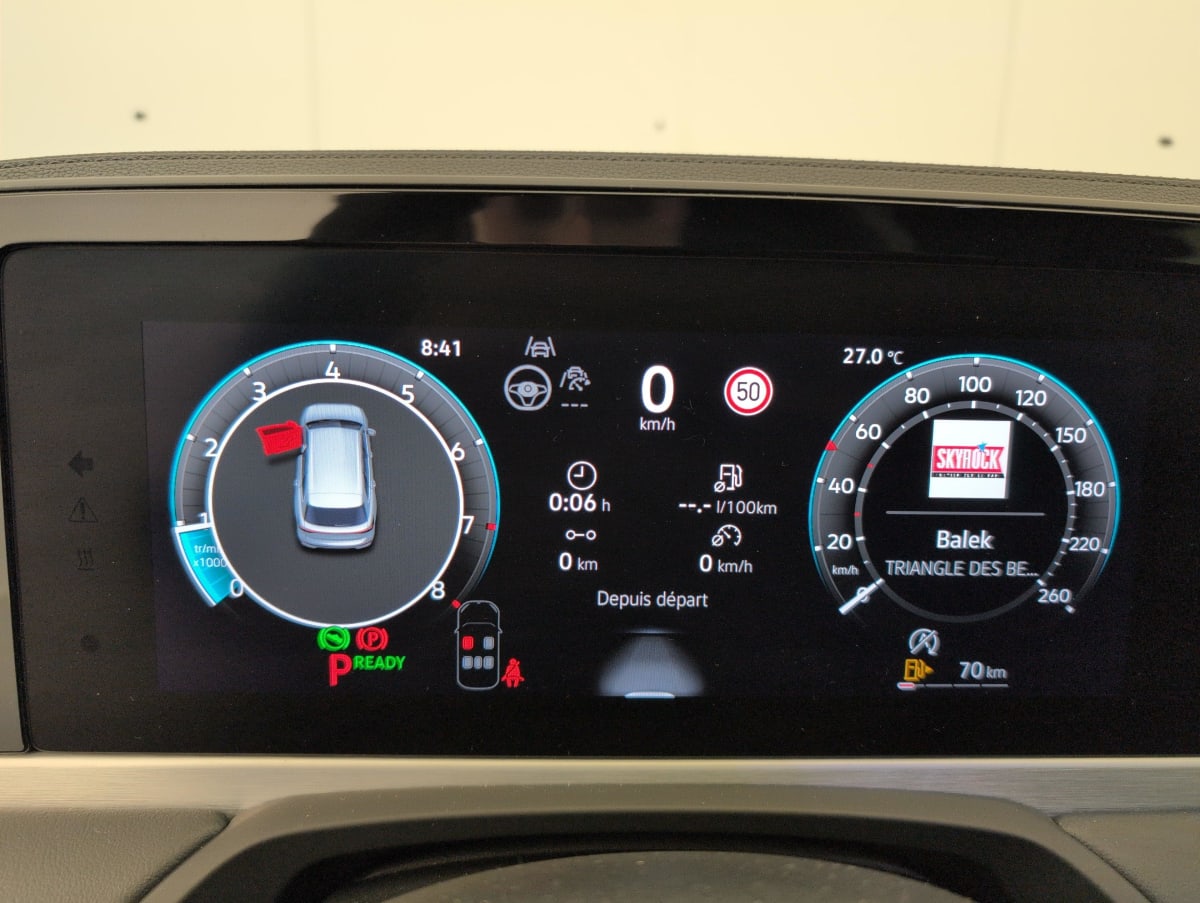 Volkswagen Passat SW - Image 24