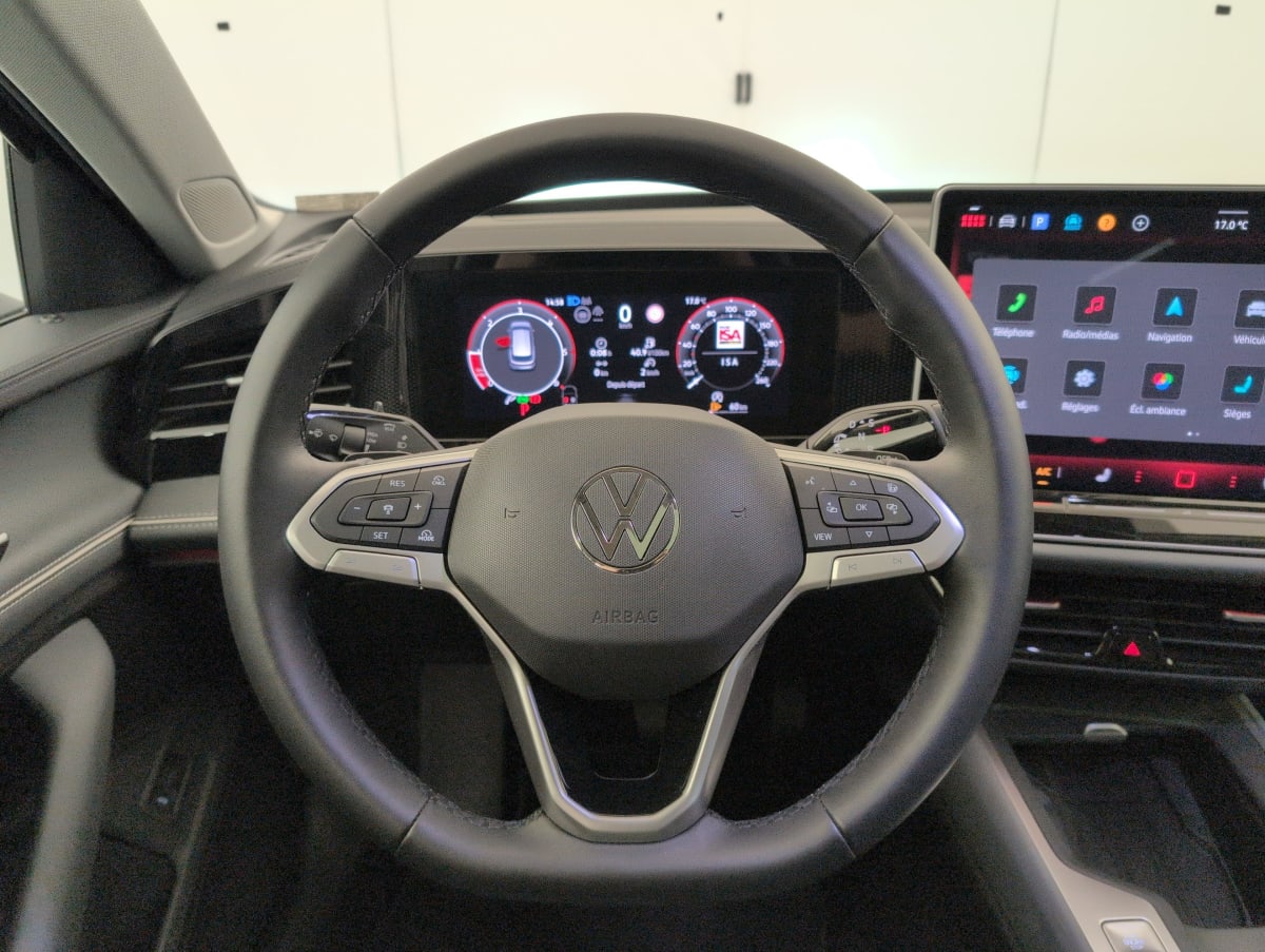 Volkswagen Passat SW - Image 20