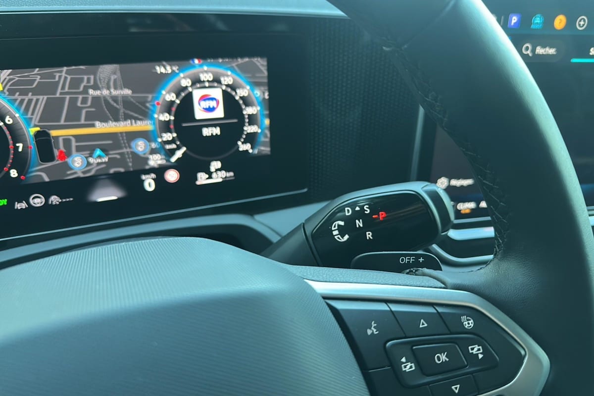 Volkswagen Passat SW - Image 16