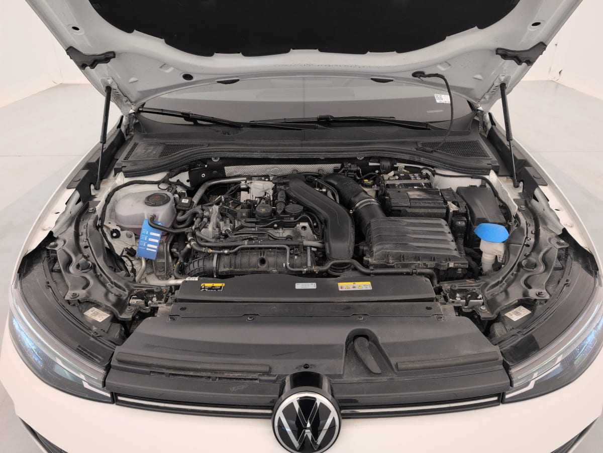 Volkswagen Passat SW - Image 20