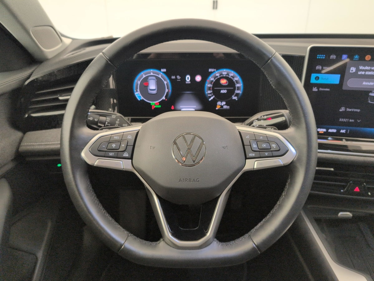Volkswagen Passat SW - Image 14