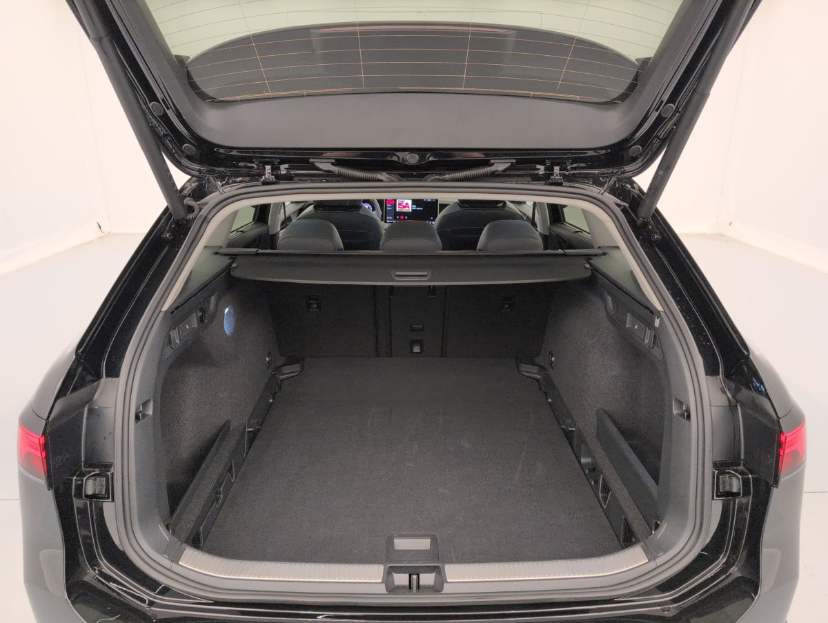 Volkswagen Passat SW - Image 14