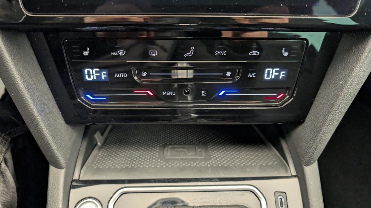 Volkswagen Passat SW - Image 21