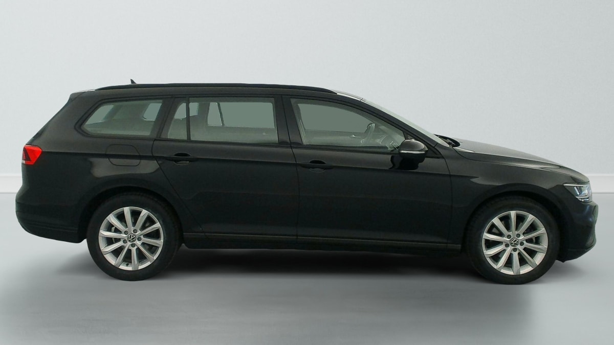 Volkswagen Passat SW - Image 8