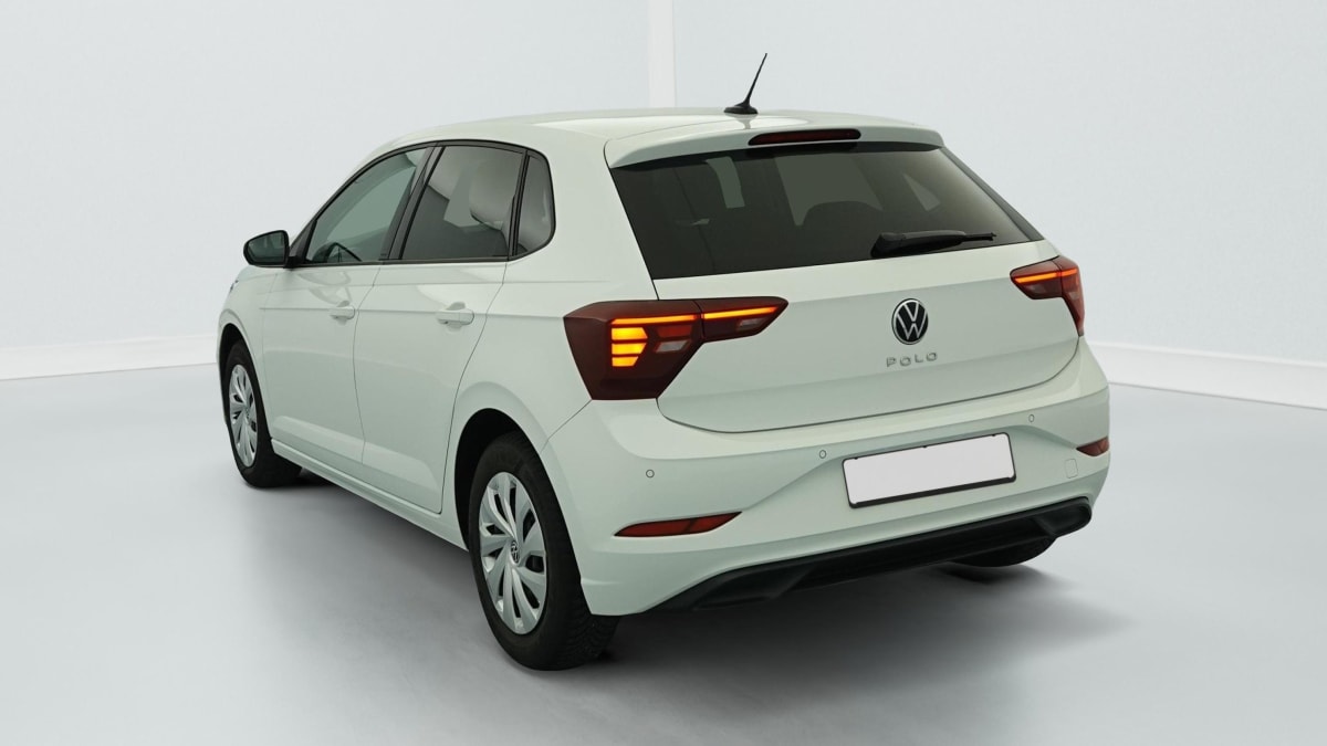 Volkswagen POLO - Image 5