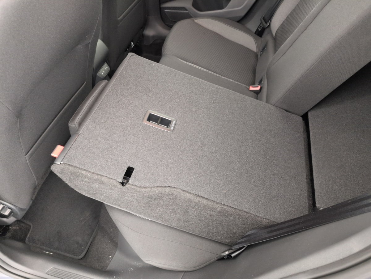Volkswagen POLO - Image 35
