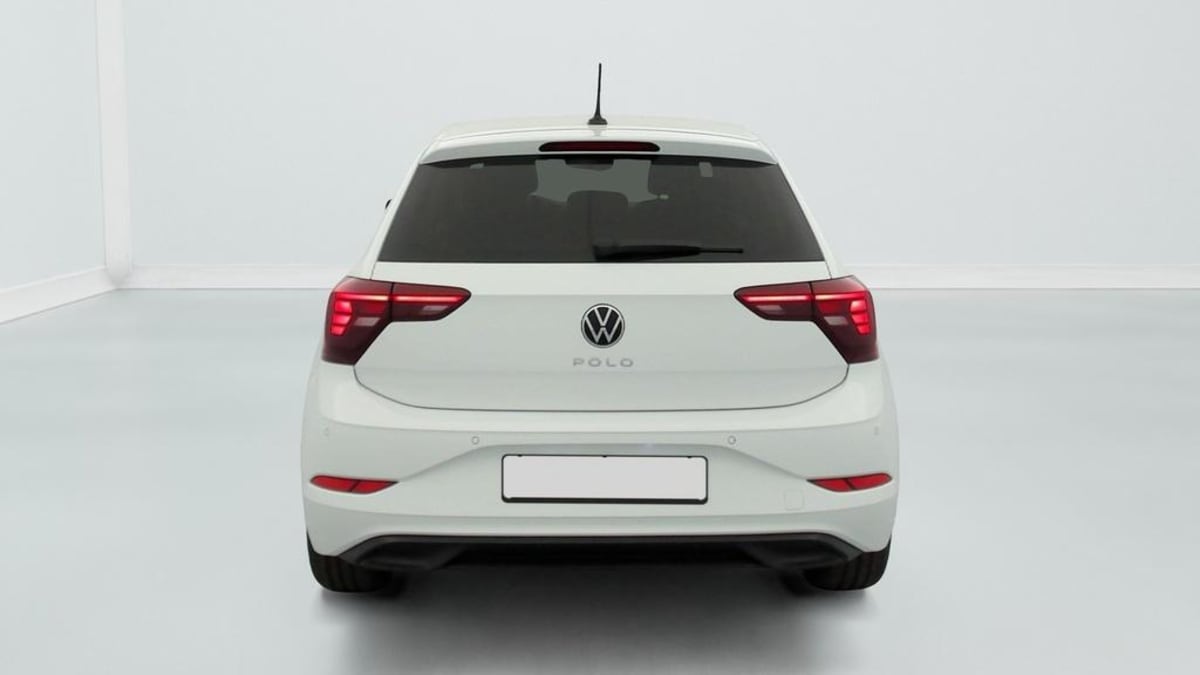 Volkswagen POLO - Image 6