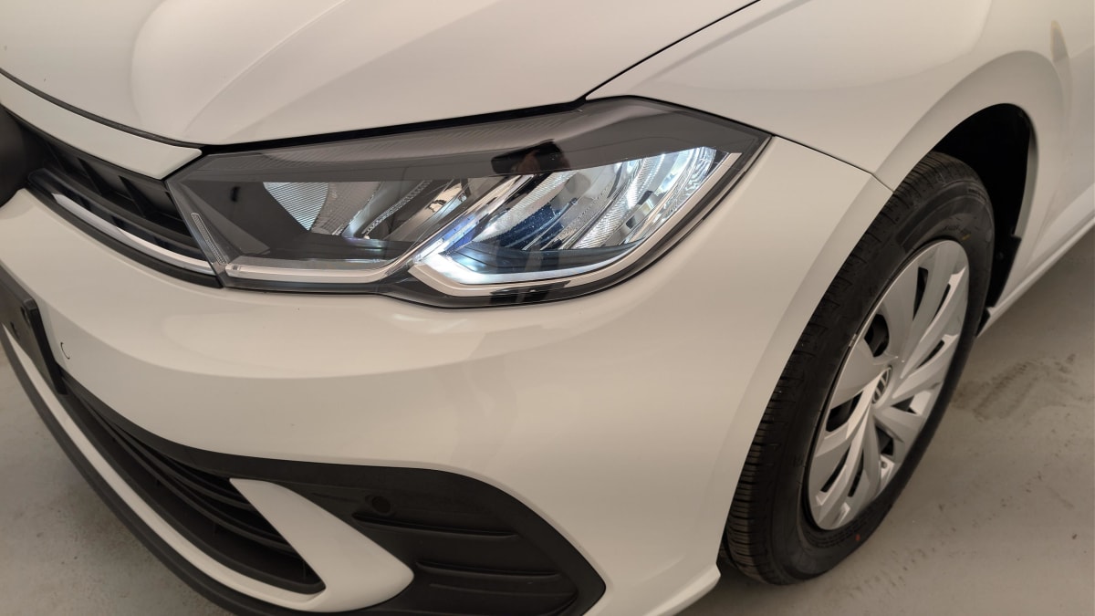 Volkswagen POLO - Image 20