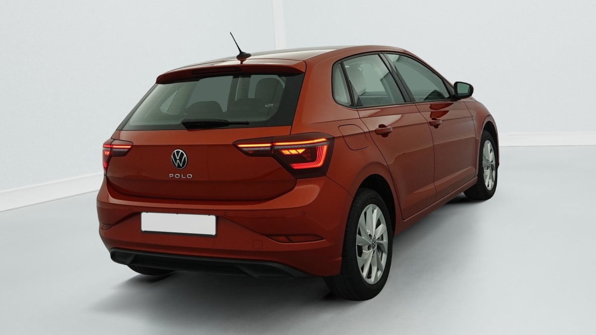 Volkswagen POLO - Image 7