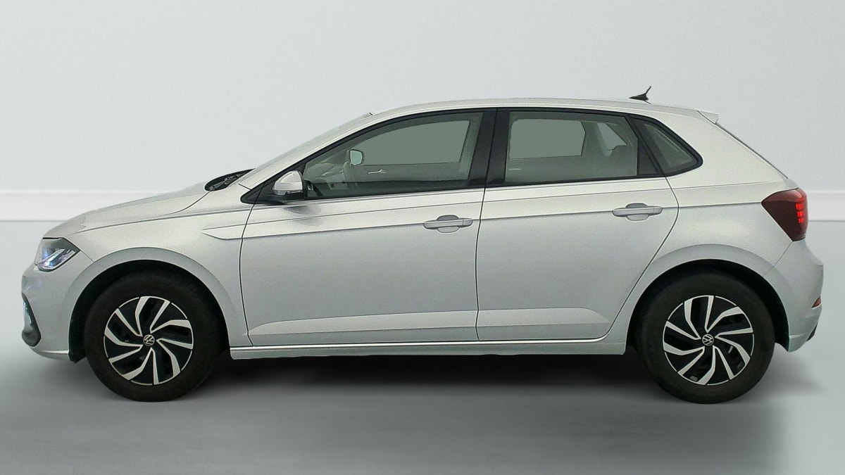 Volkswagen POLO - Image 4