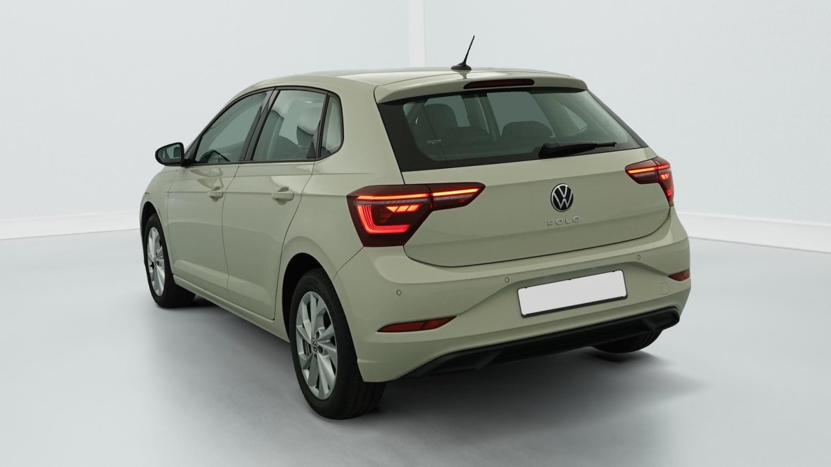Volkswagen POLO - Image 5