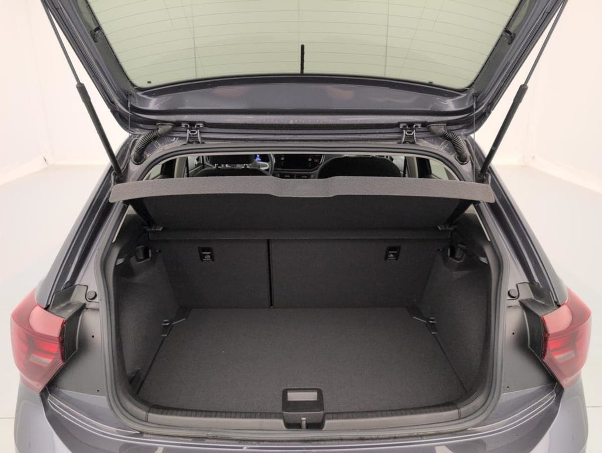 Volkswagen POLO - Image 34