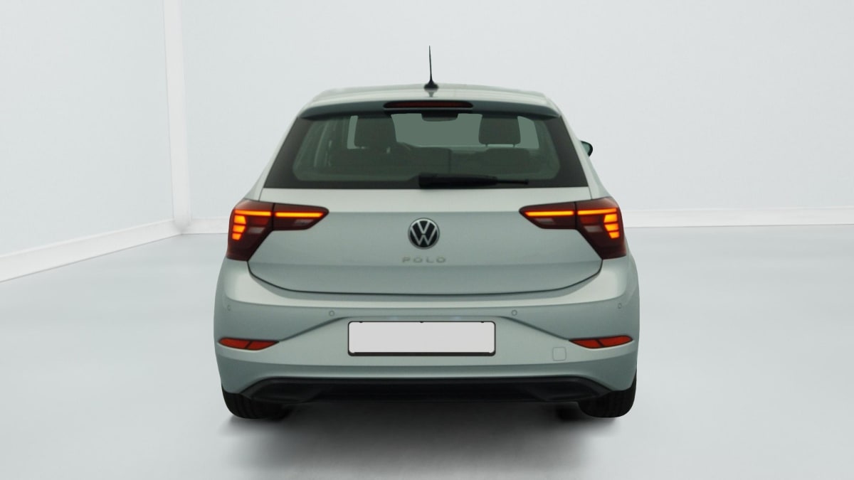 Volkswagen POLO - Image 6