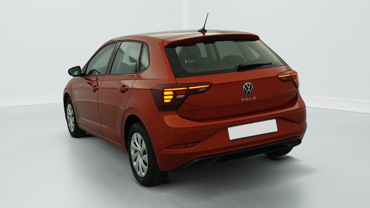 Volkswagen POLO - Image 5