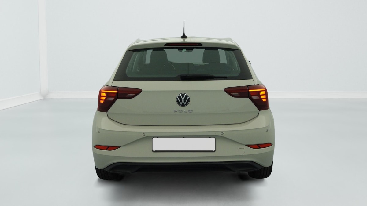 Volkswagen POLO - Image 6