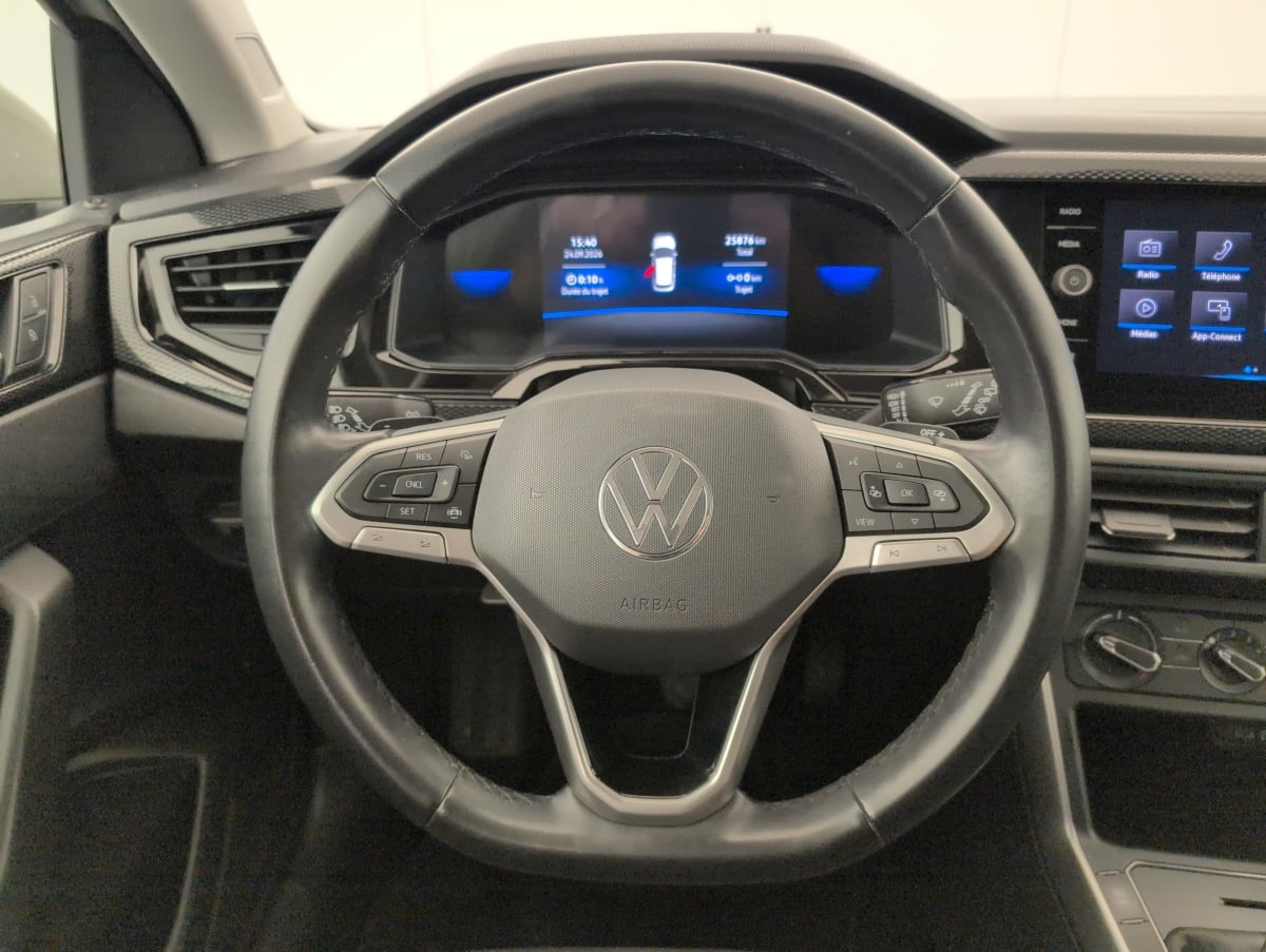 Volkswagen POLO - Image 14