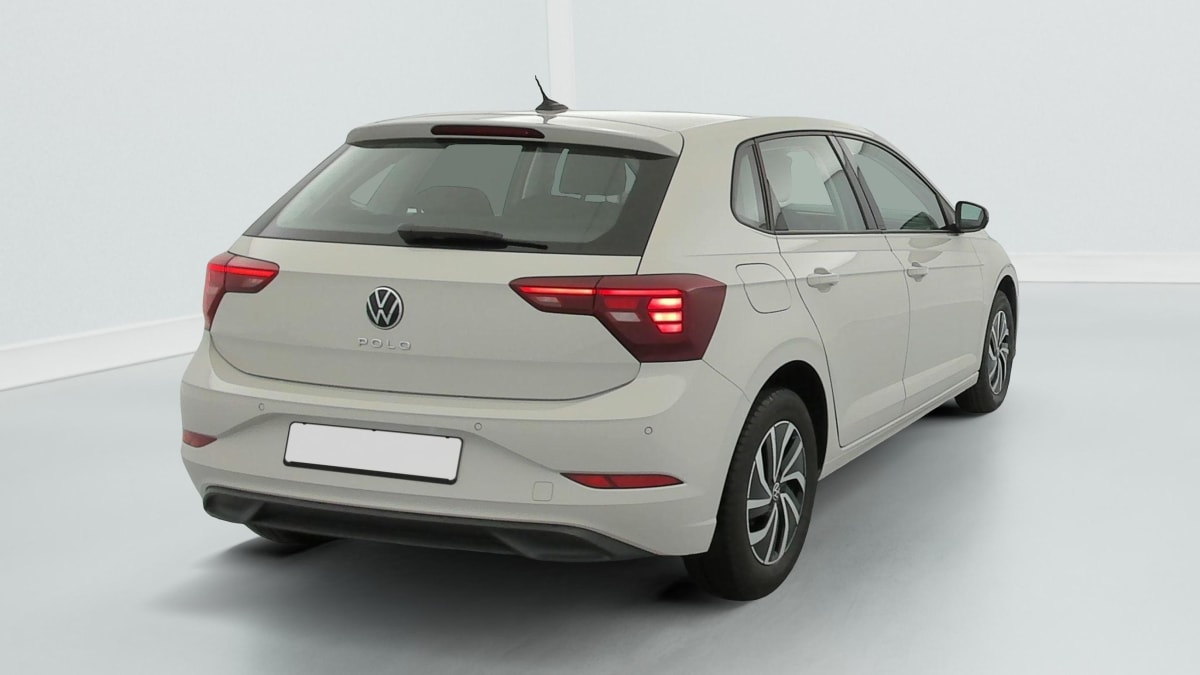 Volkswagen POLO - Image 7