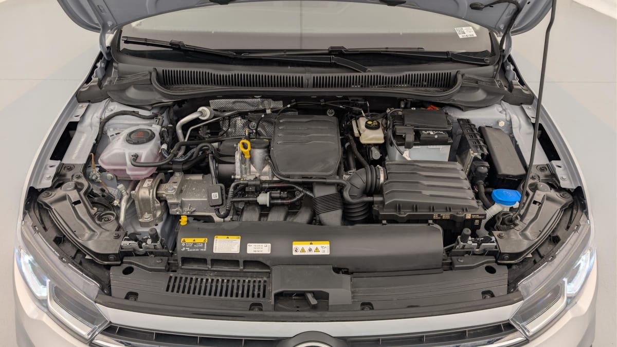 Volkswagen POLO - Image 21