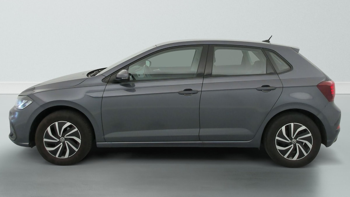 Volkswagen POLO - Image 4