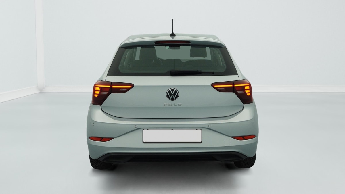 Volkswagen POLO - Image 6