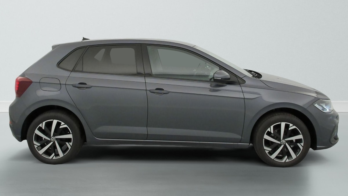 Volkswagen POLO - Image 31