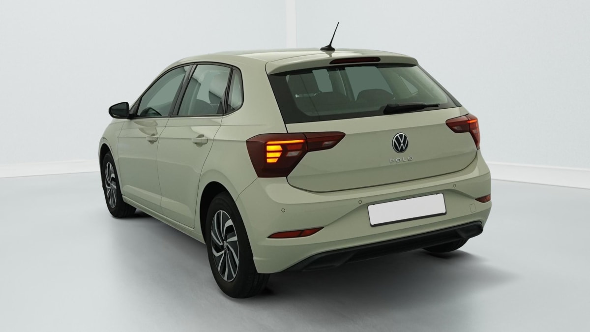 Volkswagen POLO - Image 5