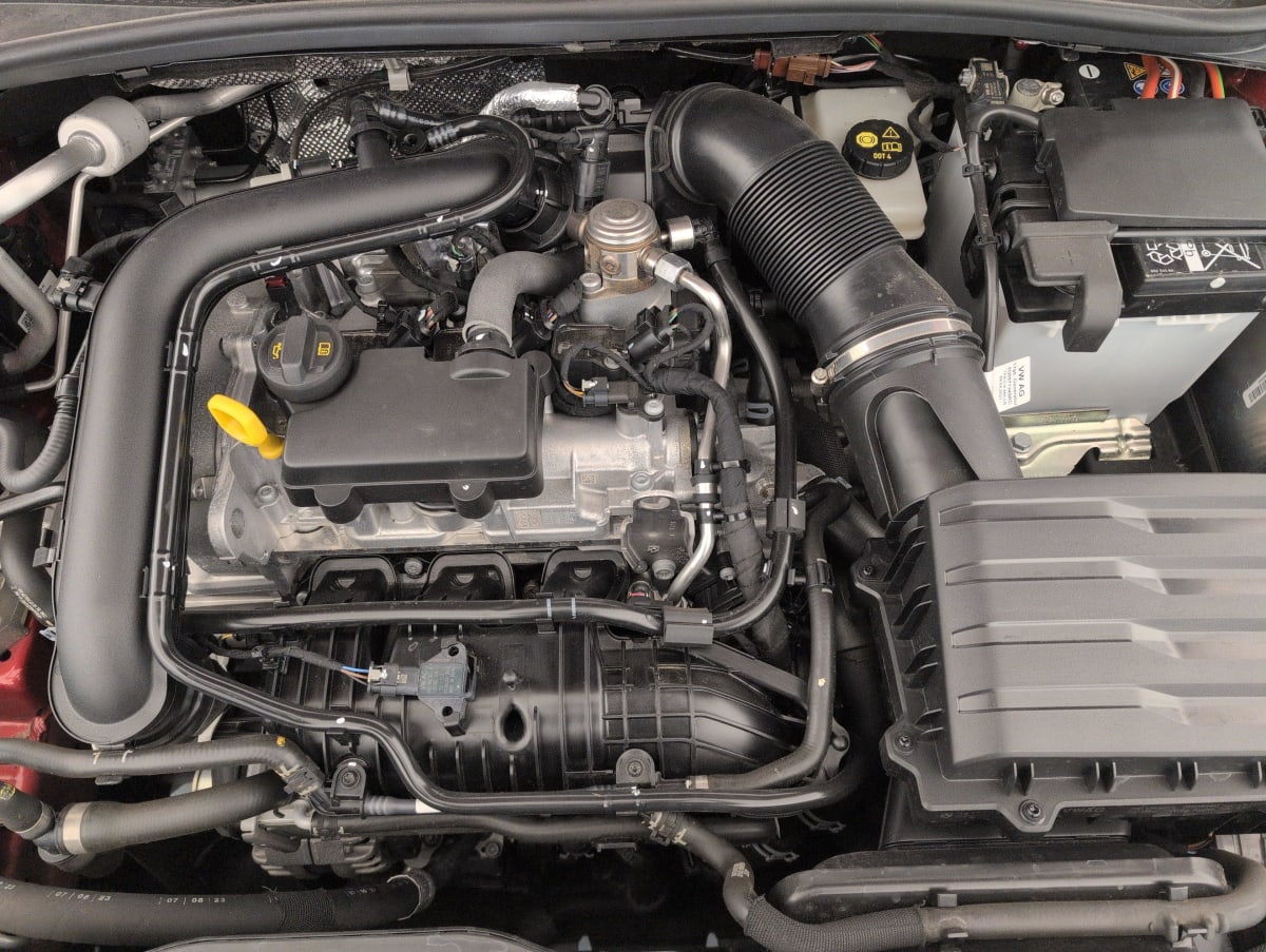 Volkswagen POLO - Image 21