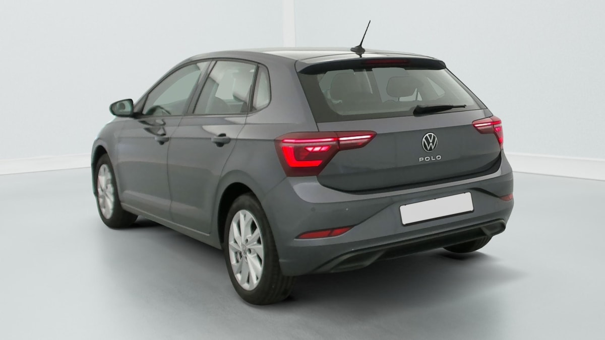 Volkswagen POLO - Image 5
