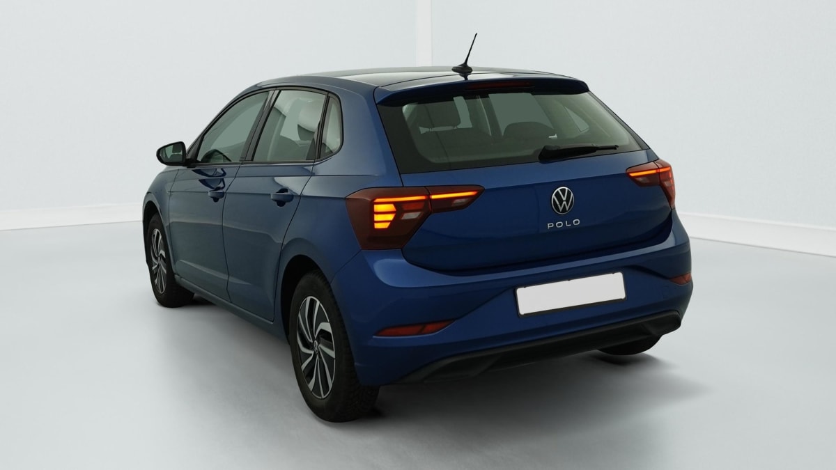 Volkswagen POLO - Image 5