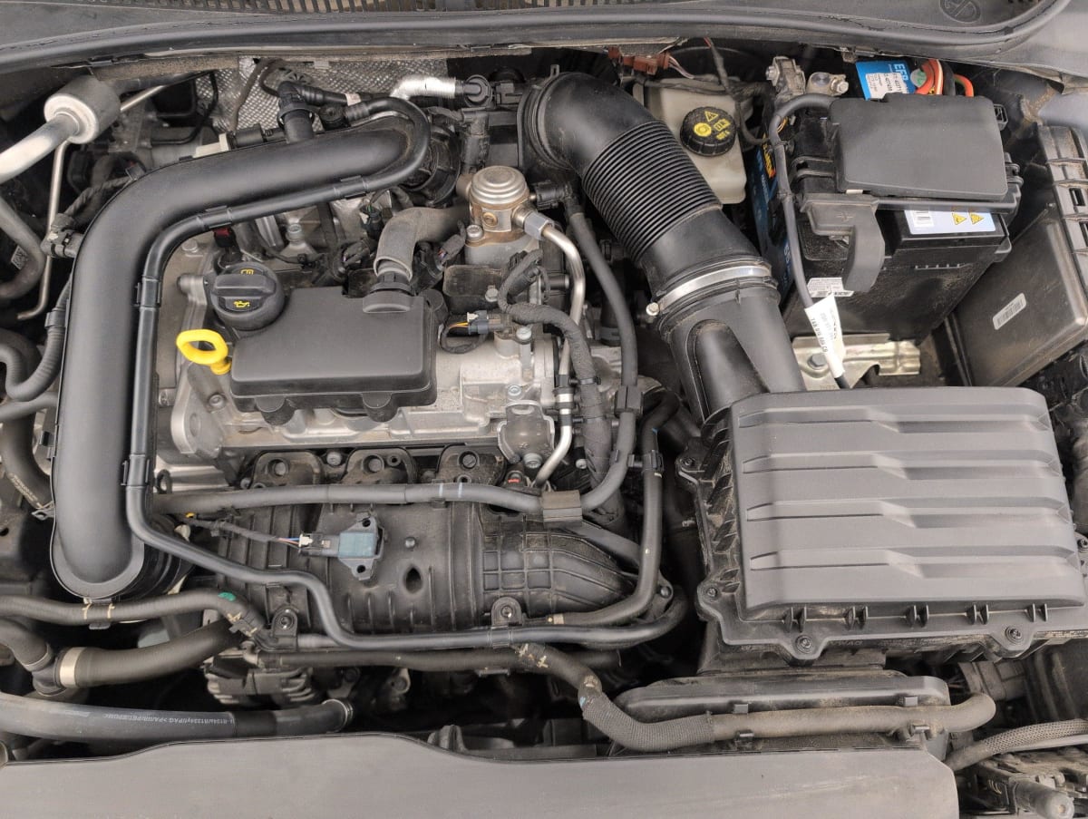 Volkswagen POLO - Image 21