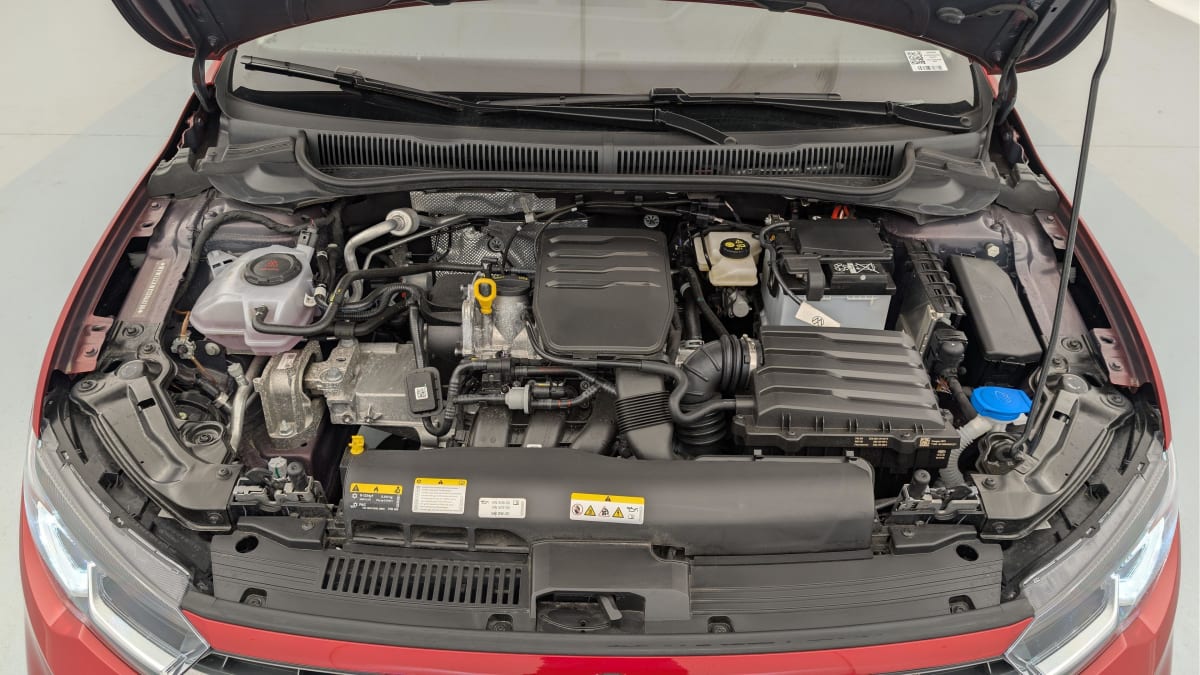 Volkswagen POLO - Image 21