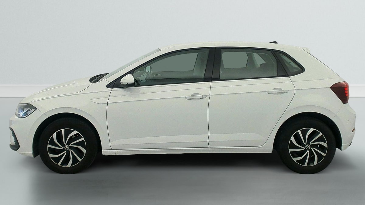 Volkswagen POLO - Image 4