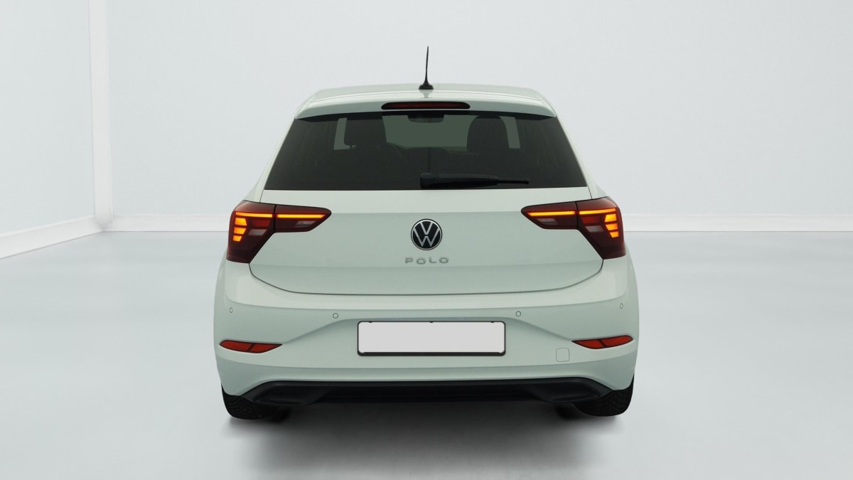 Volkswagen POLO - Image 6